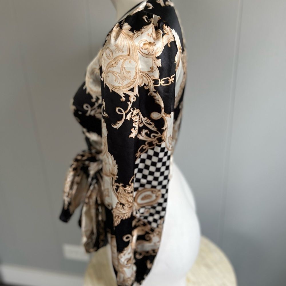 Blouse - Picture 2 of 6